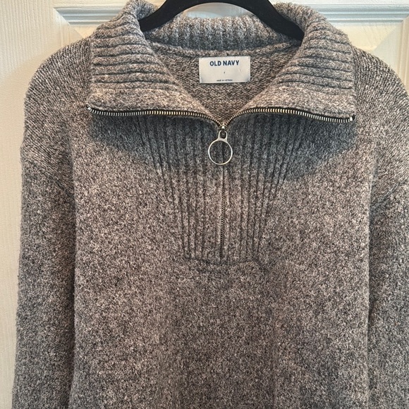 Old Navy Heathered Gray Knit Quarter Zip Sweater - Picture 2 of 6